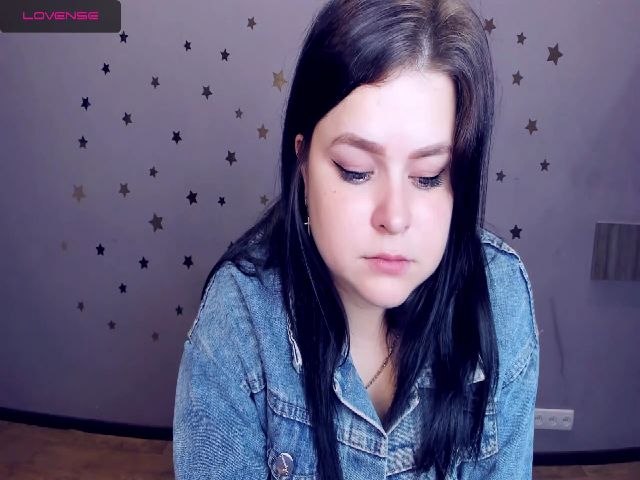 Live sex webcam photo for Sinnarey #269322660