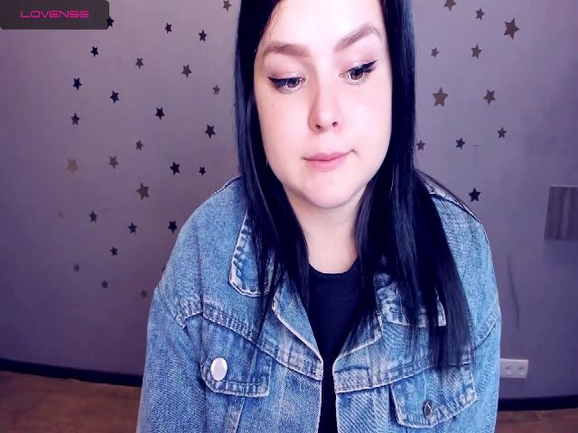 Live sex webcam photo for Sinnarey #269323620