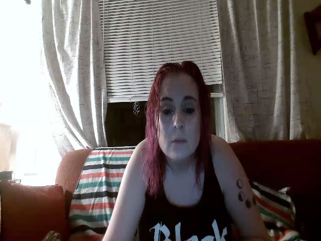 Live sex webcam photo for Weetziebabe #269317341