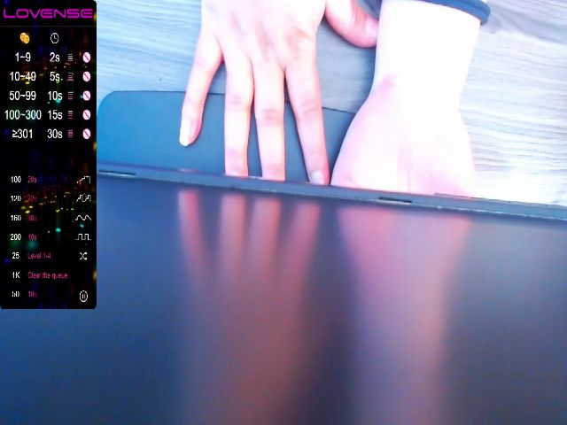 Live sex webcam photo for Blondie_ivy #269326611