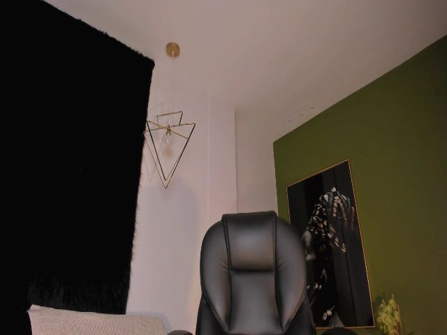 Live sex webcam photo for ZoePresley1 #269331821