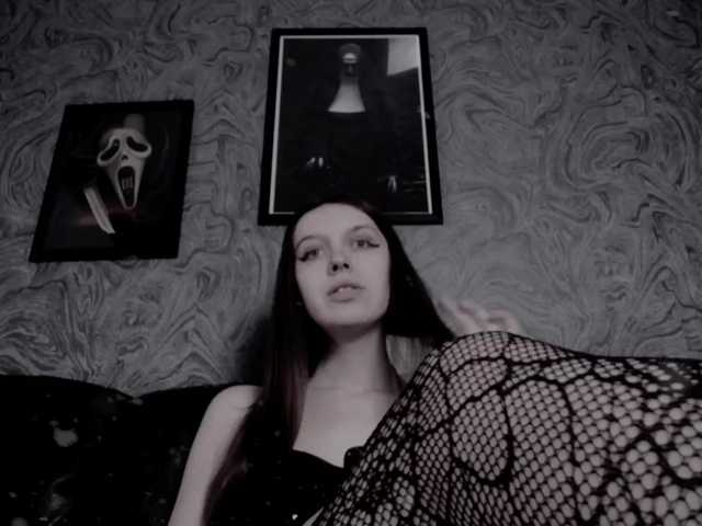 Live sex webcam photo for EllaDark #269325141