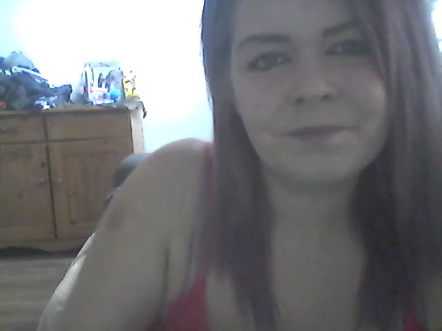 Live sex webcam photo for chloe1995 #269325558