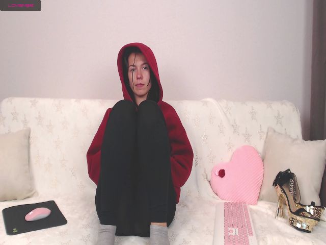 Live sex webcam photo for AmandaRussell #269333238