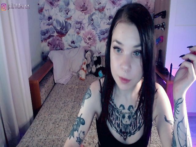 Live sex webcam photo for PinkSlobber #269325737