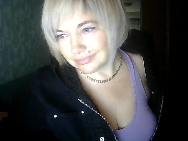 Live sex webcam photo for Vivid_Glance #269318692