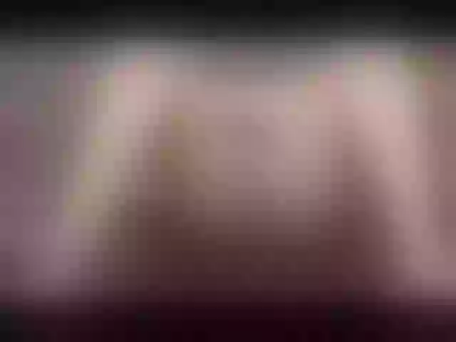 Live sex webcam photo for hotxxxgirlx #269351330