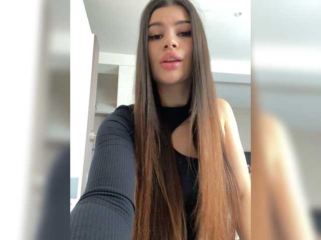 Live sex webcam photo for -MaybeBaby- #269344633