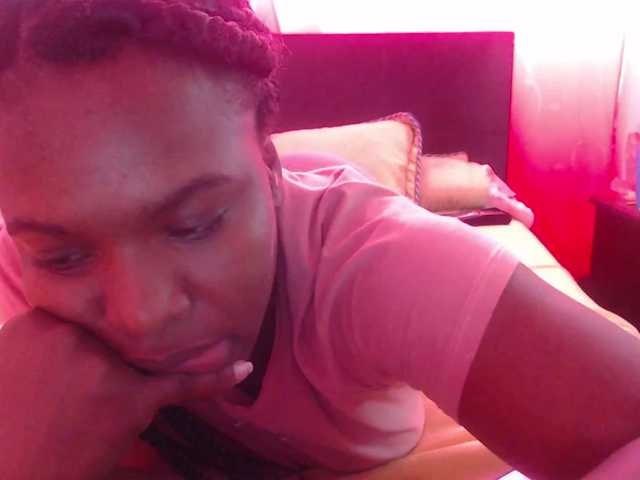 Live sex webcam photo for Daizy-cooper #269351127