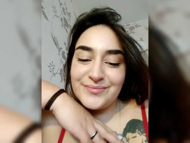Live sex webcam photo for MilaLav #269344891