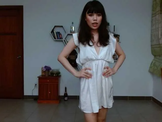 Live sex webcam photo for HahaNami #269350104