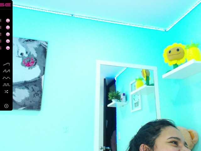 Live sex webcam photo for Marlli-connor #269336261