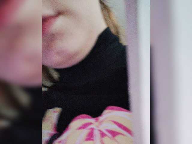 Live sex webcam photo for Littlexterry #269345820