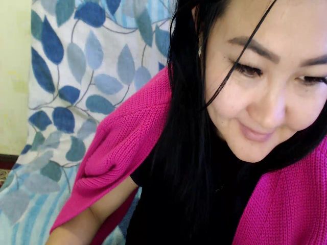 Live sex webcam photo for Amalia_Yan #269343762