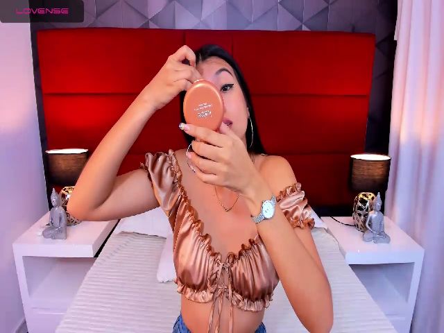 Live sex webcam photo for Chanel_broke #269342970