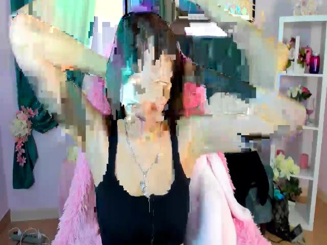 Live sex webcam photo for SoloVB #269339801