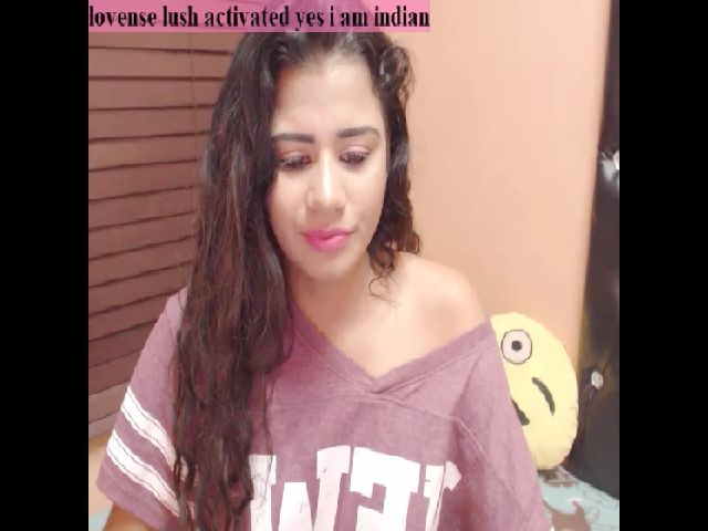 Live sex webcam photo for PARADISEQEEN #269337366