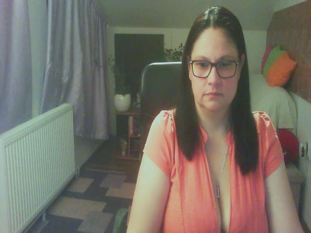 Live sex webcam photo for boosty4you #269352441