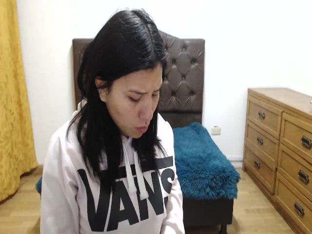 Live sex webcam photo for Emmaafox #269343732