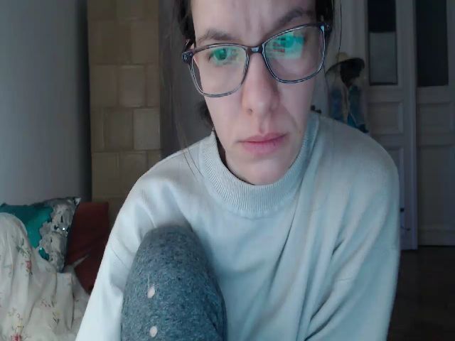 Live sex webcam photo for PetitePinkie #269354497