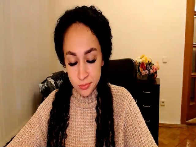 Live sex webcam photo for Space_Girly #269346633