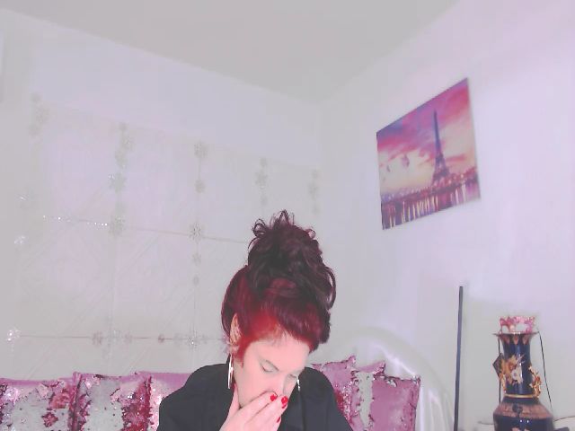 Live sex webcam photo for Deluxek #269345984