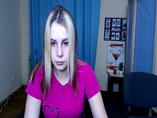 Live sex webcam photo for PolliMilk #269339239