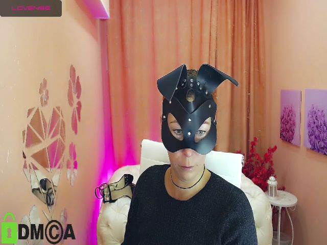 Live sex webcam photo for MarvelousLilu #269346042