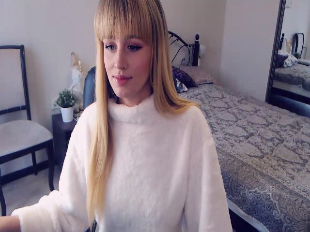 Live sex webcam photo for Jayne_XOXO #269343832