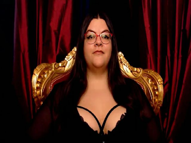 Live sex webcam photo for MissLillyBBW #269346901