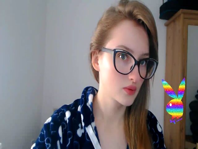 Live sex webcam photo for Irisachka #269347307