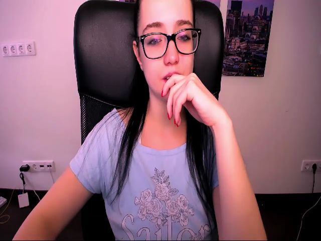 Live sex webcam photo for RebekaJo #269342126