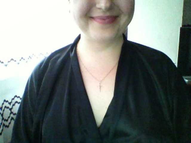 Live sex webcam photo for KarinaBerg #269345760