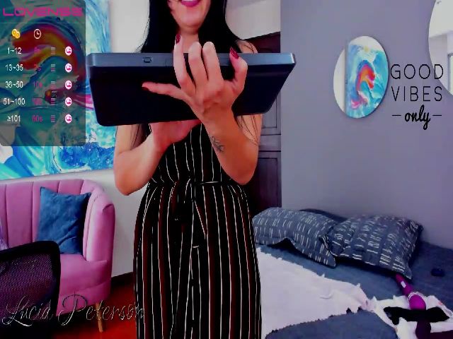 Live sex webcam photo for luciapeterson #269348431