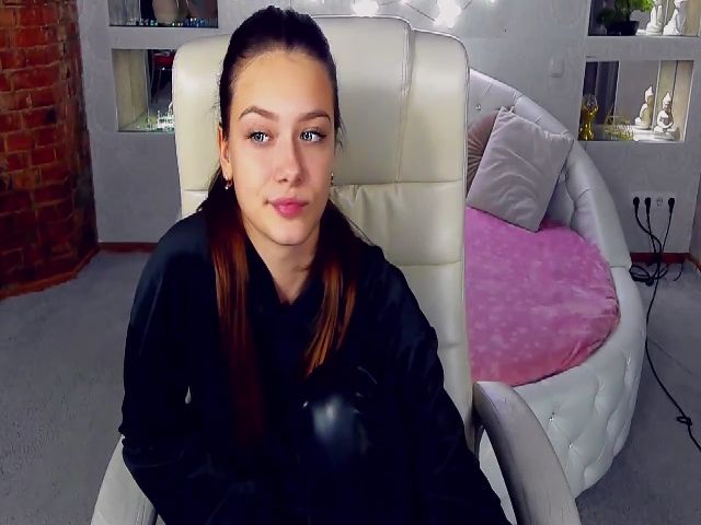 Live sex webcam photo for ReginaVin #269349186