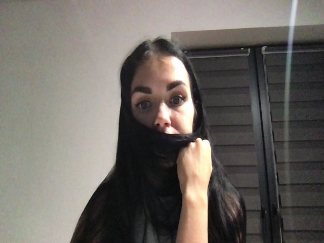 Live sex webcam photo for AdriaPretty #269348712