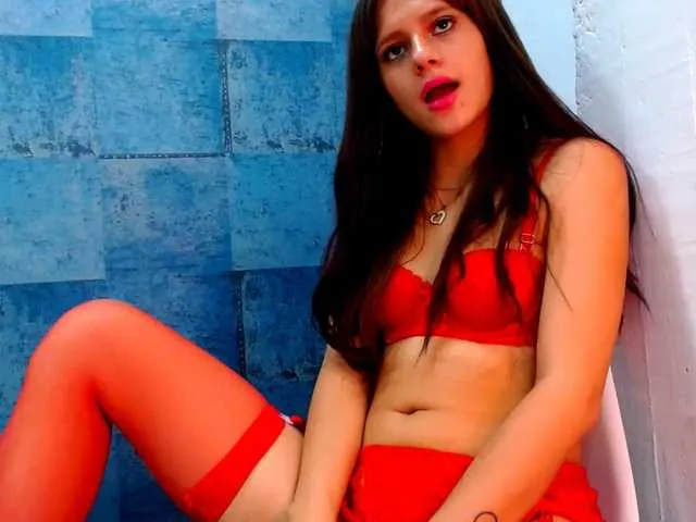 Live sex webcam photo for ariannahotx #269336174