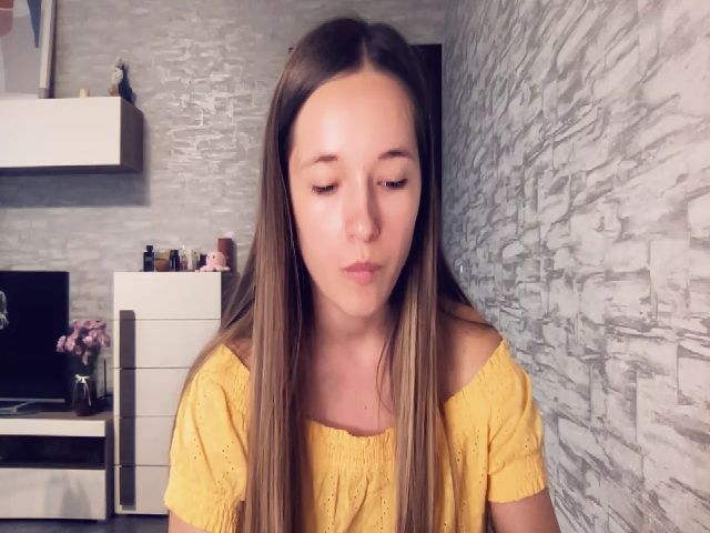 Live sex webcam photo for YourSonya_ #269343993