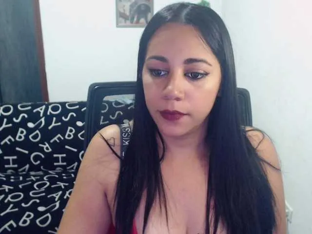 Live sex webcam photo for Latinqueenps #269350559