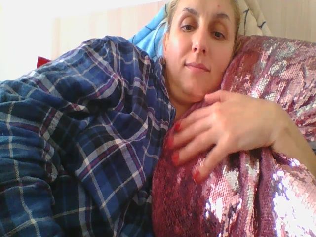 Live sex webcam photo for squirtvicky #269346023