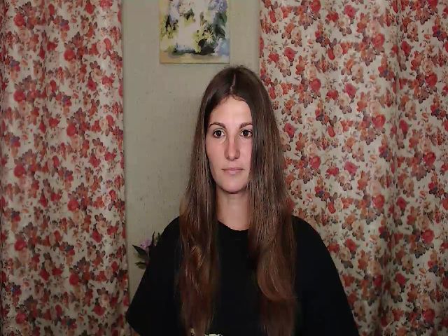 Live sex webcam photo for MissMaryHall #269342766