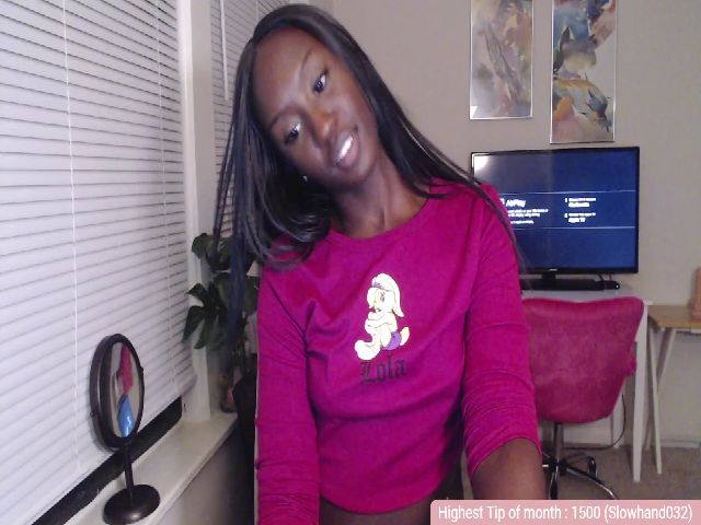 Live sex webcam photo for Sia_wrld #269337614