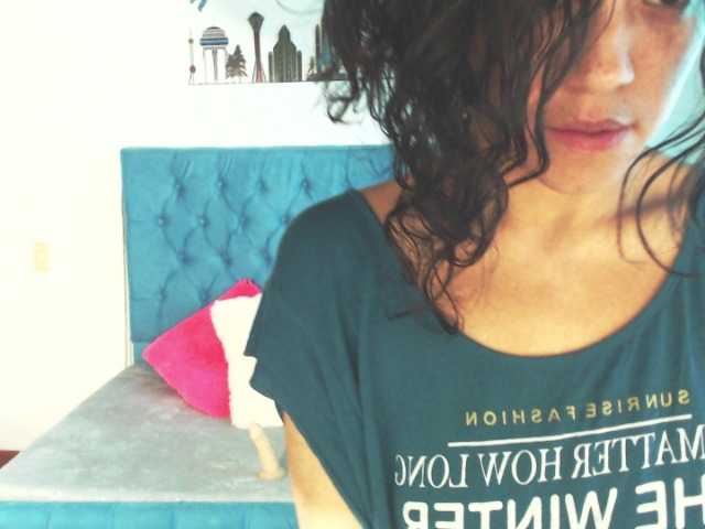 Live sex webcam photo for Helen-Klaus #269345544