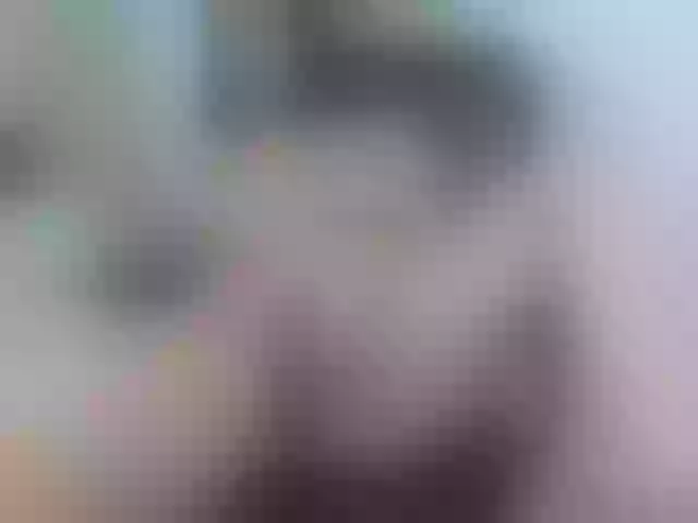 Live sex webcam photo for LadyQueen #269345015