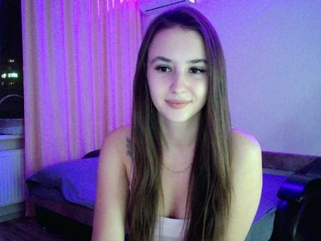 Live sex webcam photo for sweet2baby #269349767