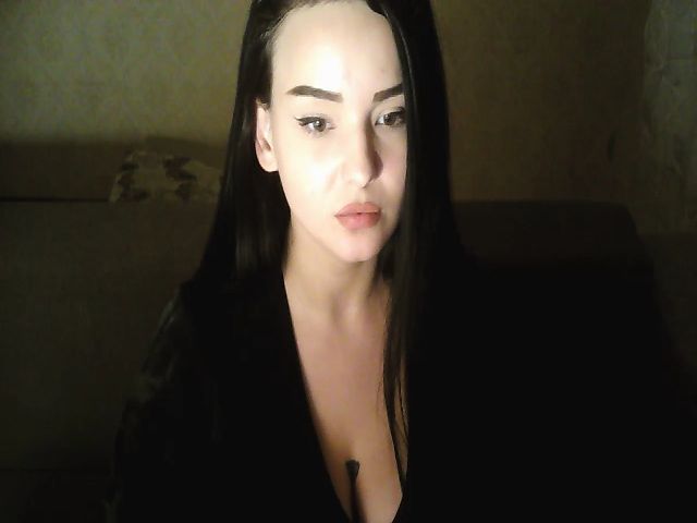Live sex webcam photo for Monalisss #269336848
