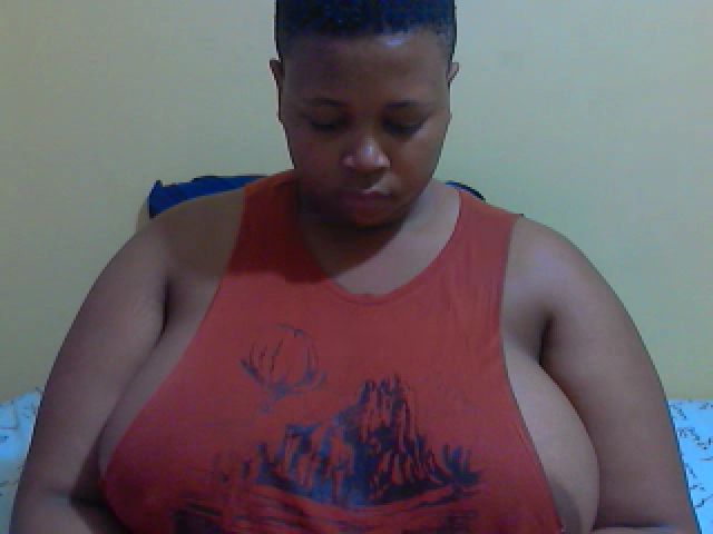 Live sex webcam photo for Longlove2 #269348138