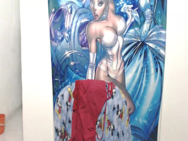 Live sex webcam photo for AnieHorny #269354834