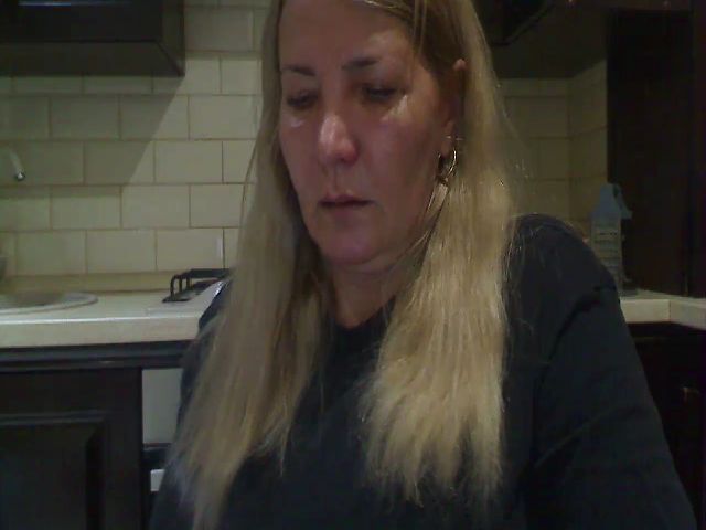 Live sex webcam photo for HeyHeyGrey #269339350