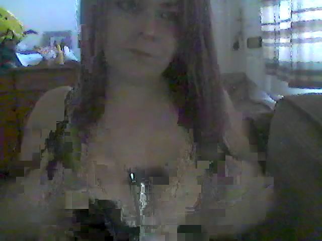 Live sex webcam photo for chloe1995 #269348135